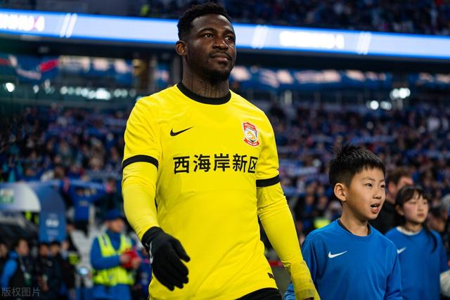 青岛黄海交锋大连人,新援投入球队彰显能力 青岛黄海交锋大连人,新援投入球队彰显能力