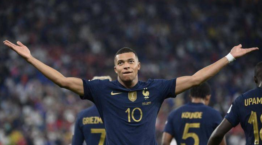 法国队绝杀德国队,郑思维高光表现 法国队绝杀德国队,郑思维高光表现